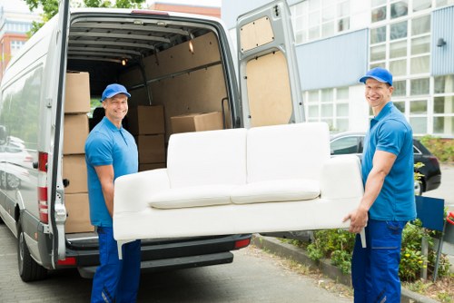 Removal truck hire service for homes and businesses in Tottenham Hale