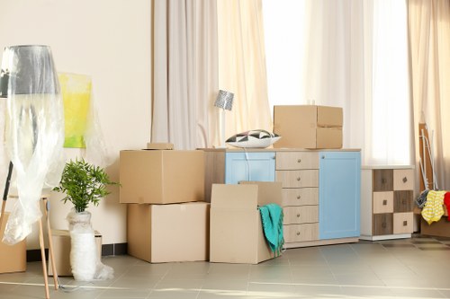 Packing and moving boxes for a flat move in Tottenham Hale
