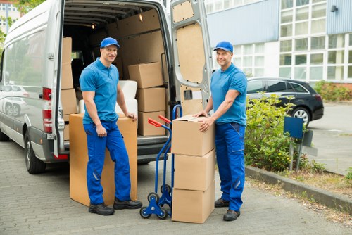 Tottenham Hale removals van support for flats, houses, and offices